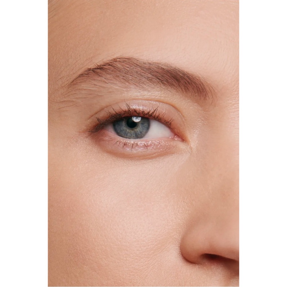 CHANEL LE CORRECTEUR DE CHANEL Longwear
Concealer (B40) - Picture 4 of 6